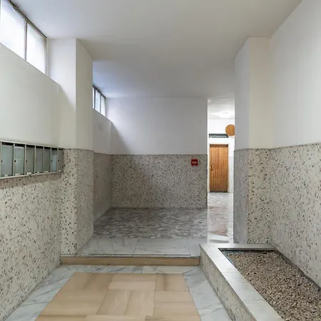 La Casa Di Mavi - Elegante E Spazioso Διαμέρισμα Νάπολη