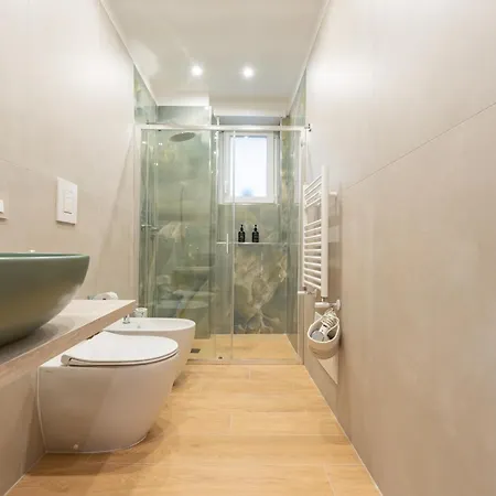 La Casa Di Mavi - Elegante E Spazioso * Napoli